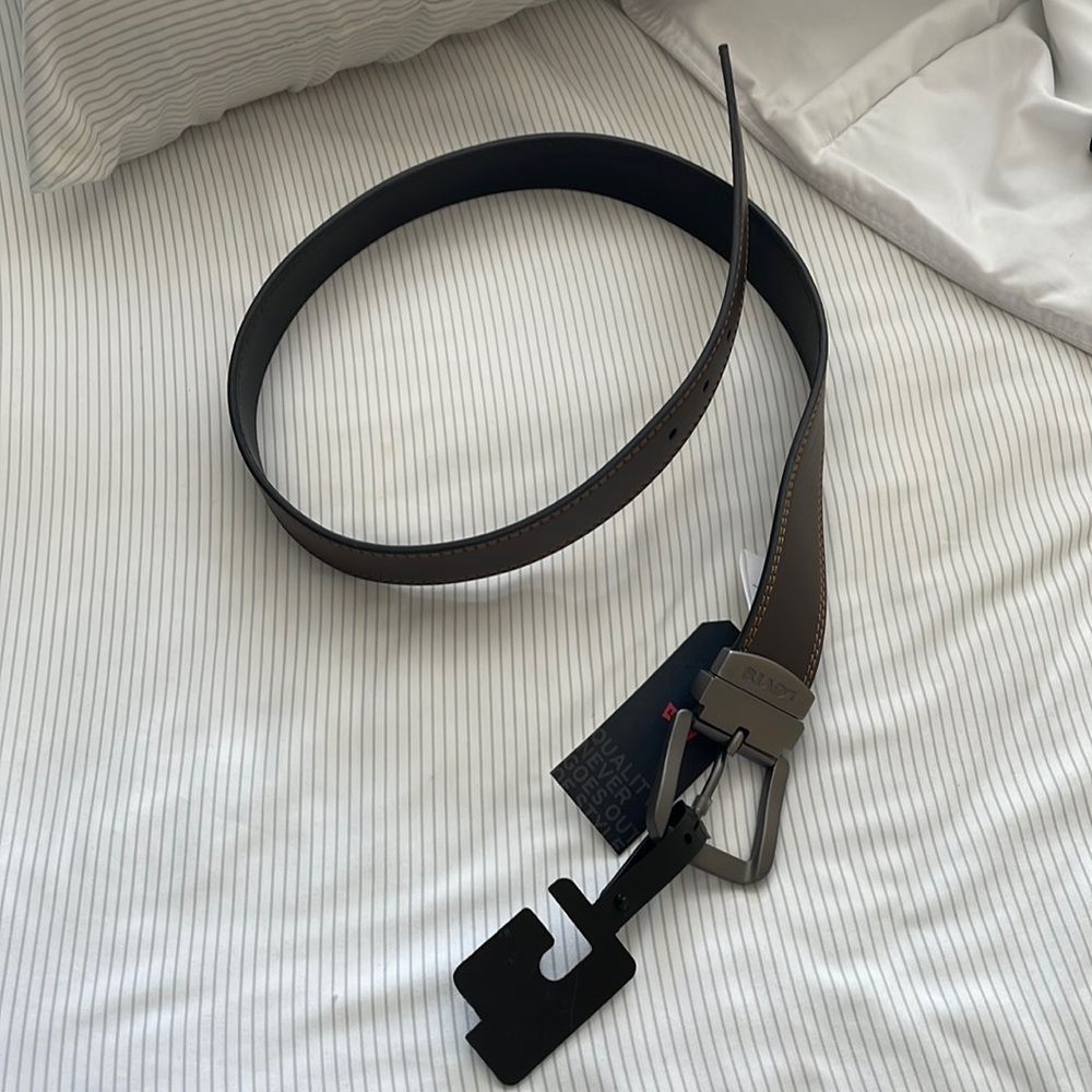 Levi’s men belt
